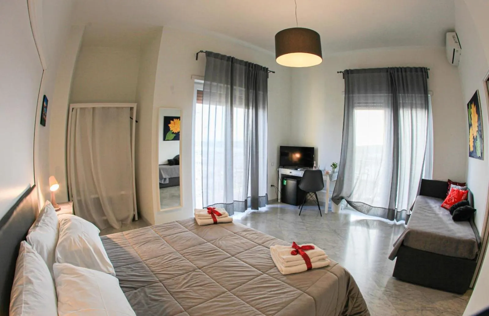 Porto&Beverello Naples