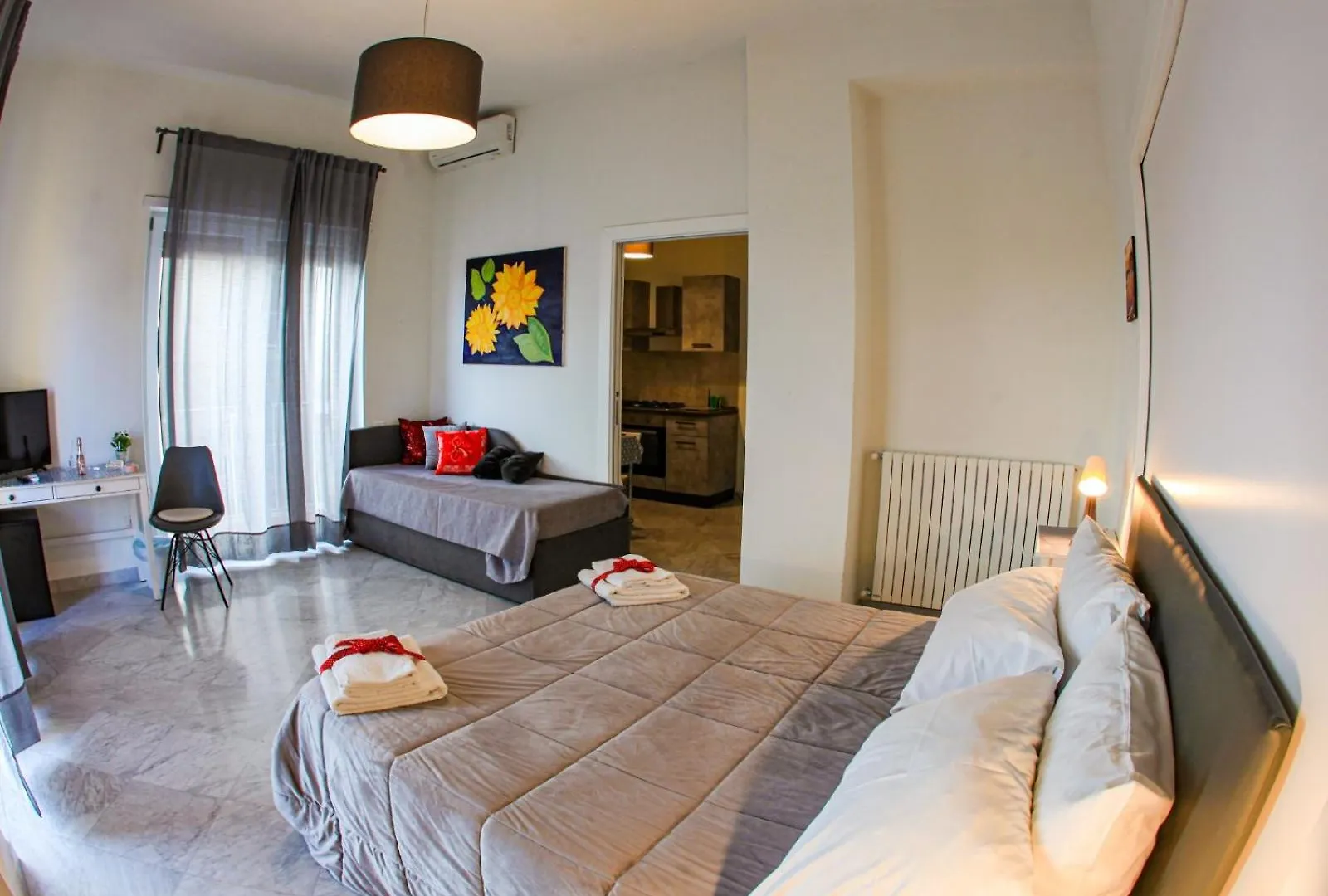 Guest house Porto&Beverello Naples