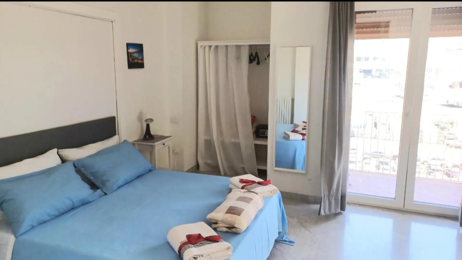 Guest house Porto&Beverello Naples